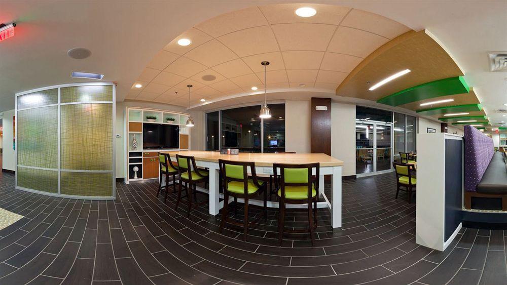 Holiday Inn Clark - Newark By Ihg Eksteriør bilde