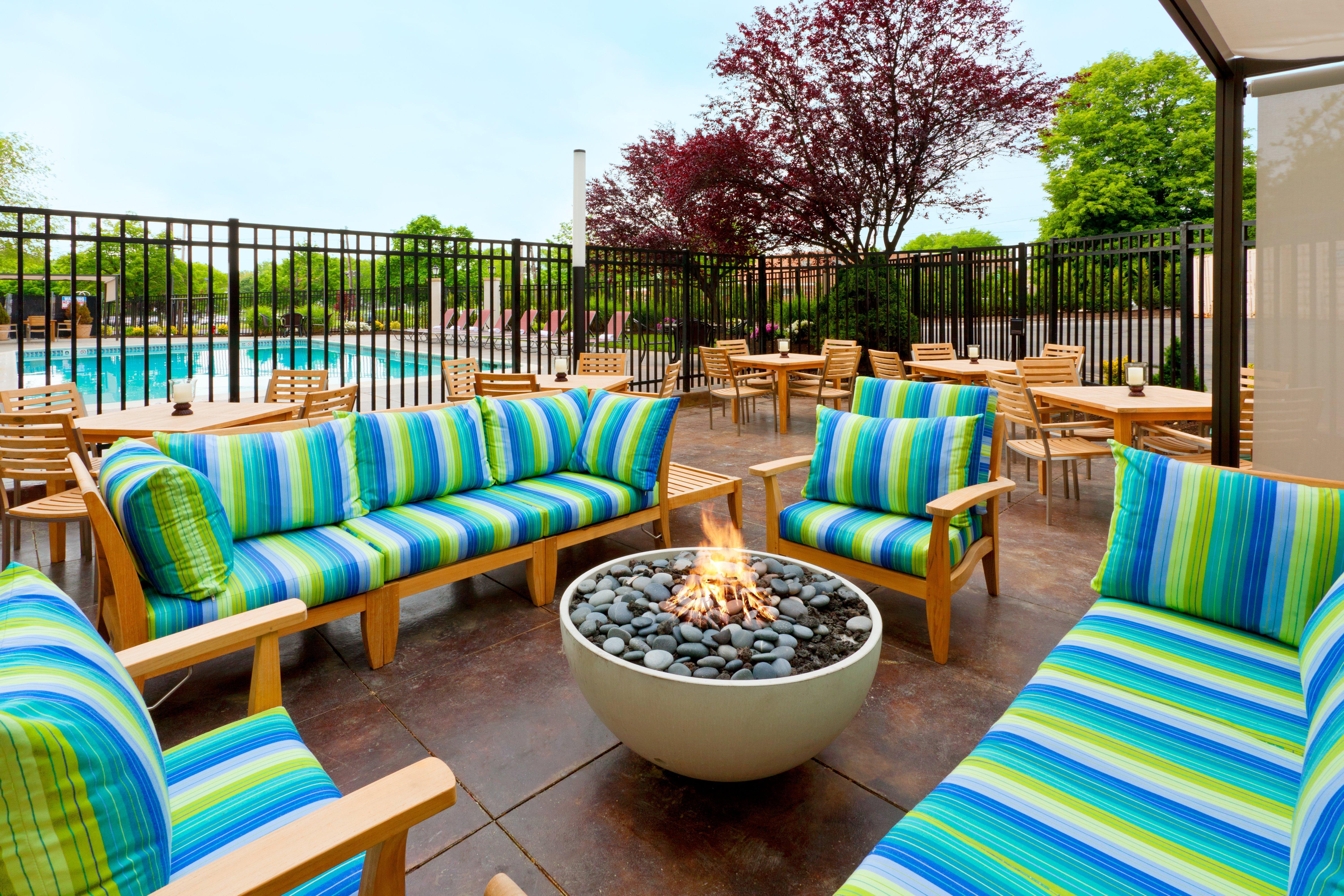 Holiday Inn Clark - Newark By Ihg Eksteriør bilde