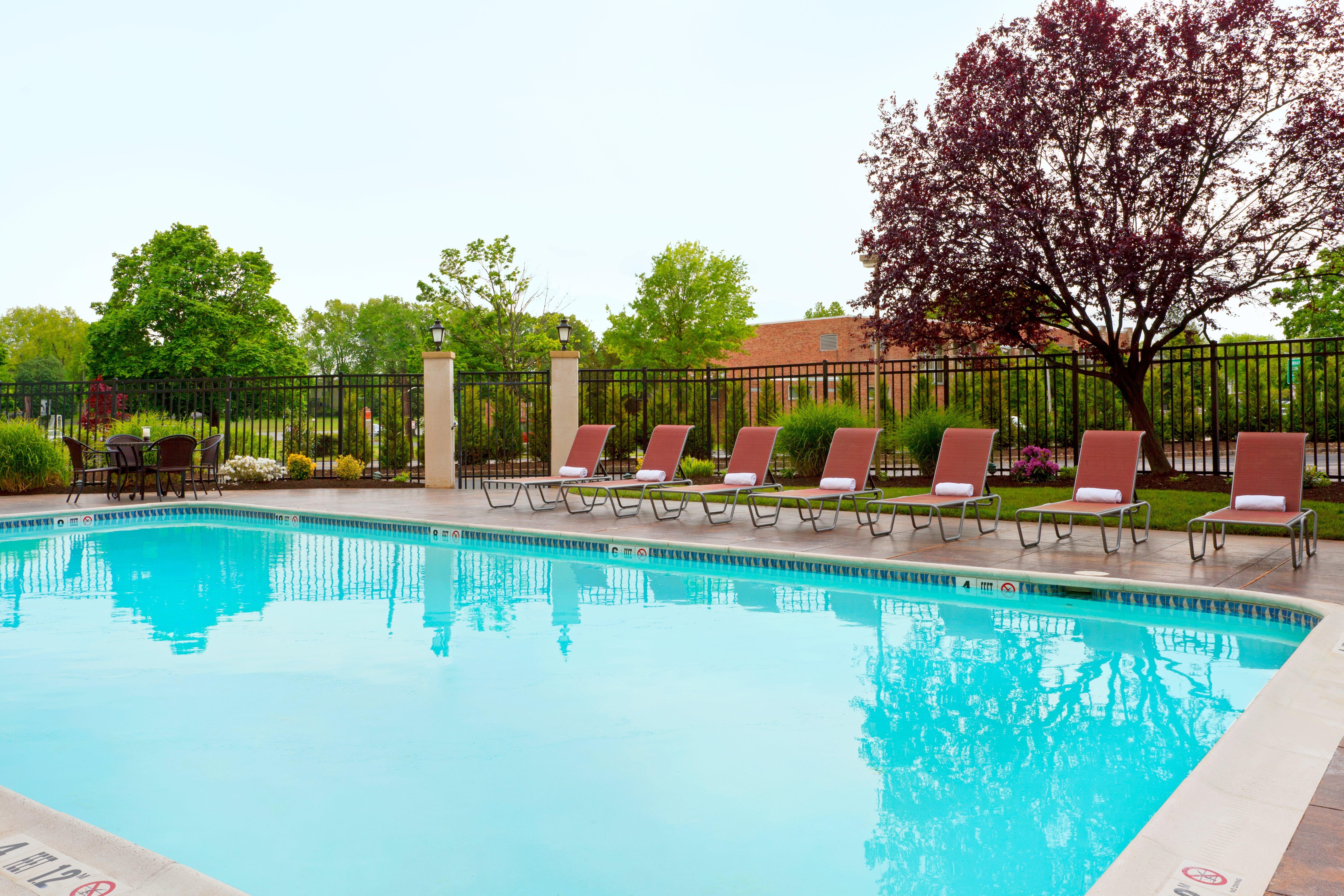 Holiday Inn Clark - Newark By Ihg Eksteriør bilde